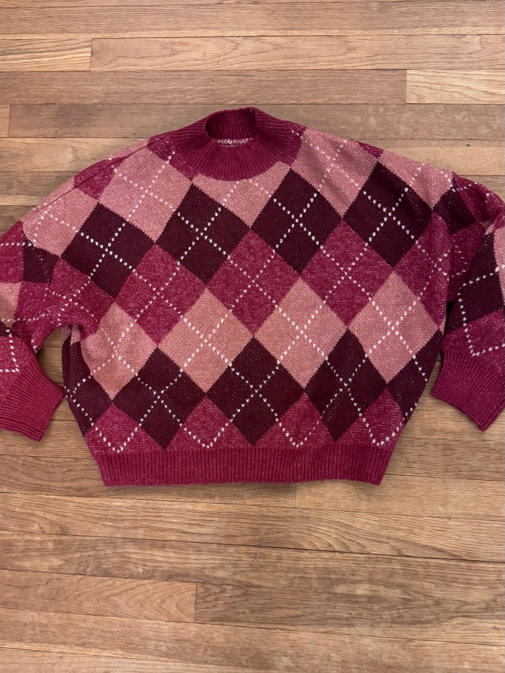 SO Women's Argyle Mock Neck Sweater - Size M
 b10